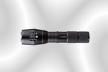LED Zoom-Taschenlampe - Moobibear - MB-FLMD002 - schwarz - 600 Lumen - max. Leuchtweite 180 Meter - Gewicht 134 g (o. Batterien) - 5 Betriebsstufen - 3x AAA Batterien (1,5V) oder 1x LI-ION Akku