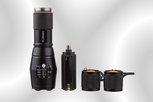 LED Zoom-Taschenlampe - Moobibear - MB-FLMD002 - schwarz - 600 Lumen - max. Leuchtweite 180 Meter - Gewicht 134 g (o. Batterien) - 5 Betriebsstufen - 3x AAA Batterien (1,5V) oder 1x LI-ION Akku